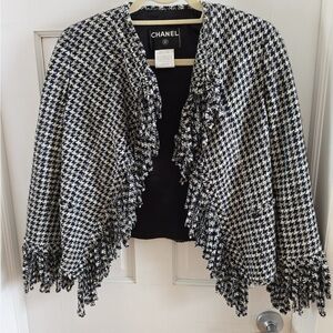 Chanel Vintage 2007 Black White Houndstooth Tweed Fringe Jacket